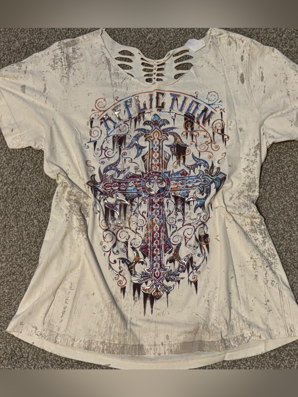 Affliction Tee. - Picture 2 of 5
